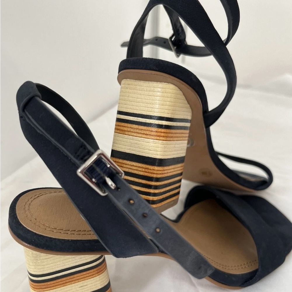 Gianni Bini Black and Tan Heels with Striped Block Heel - Picture 2 of 7